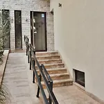 I & A Apartment